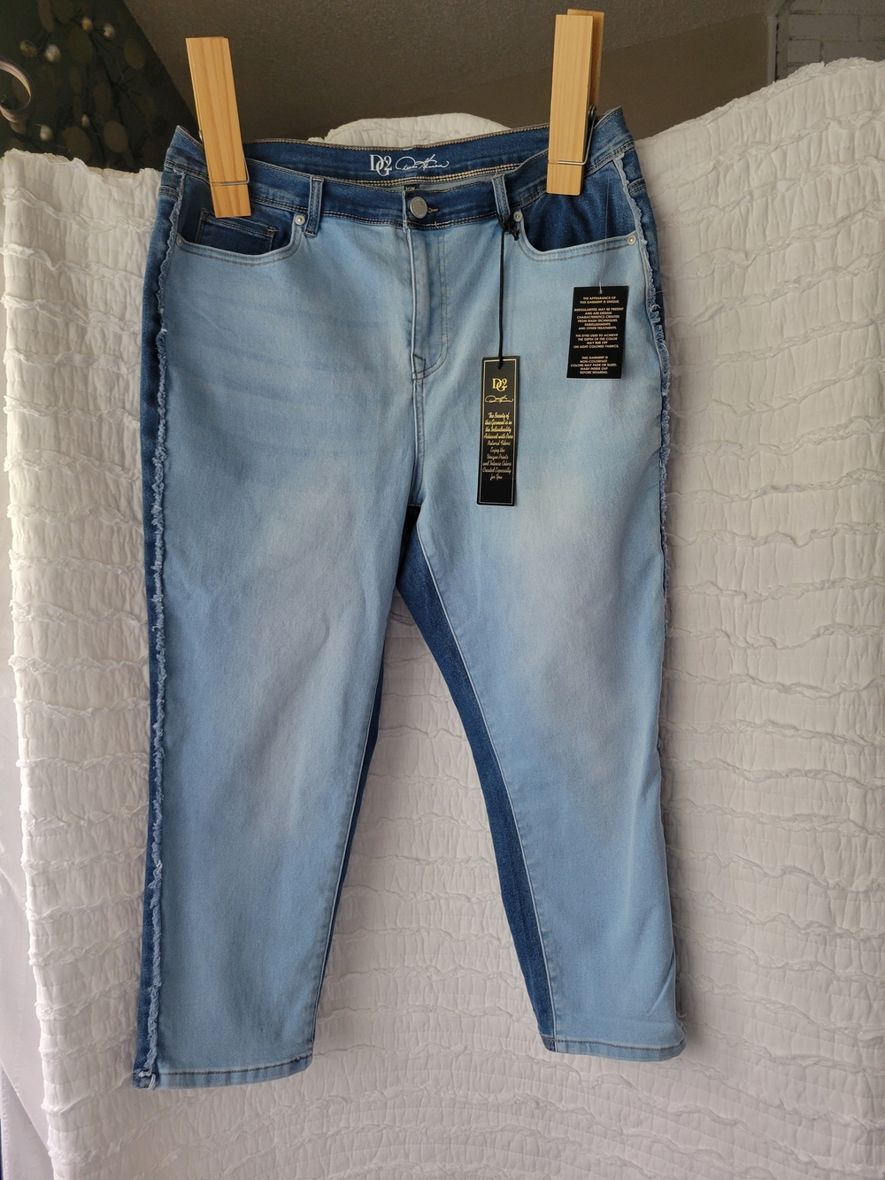 DG2 by Diane Gilman Light Blue Two-Tone Frayed Side Women’s Jeans